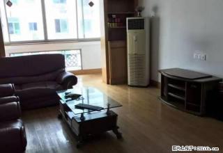 市中心，大三房，家具家电配套齐全，户型方正 南北通透，位置佳 - 黄山28生活网 huangshan.28life.net